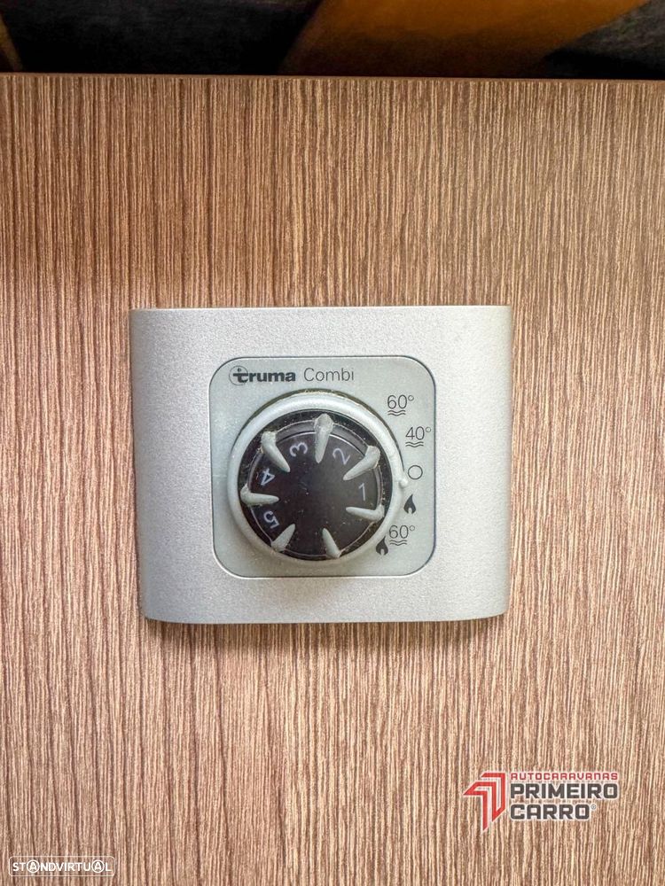 McLouis MC4 Cama central e basculante - 22