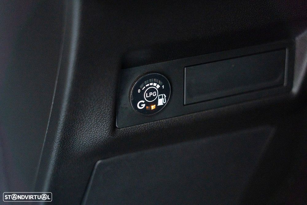 Renault Captur 1.0 TCe Intens Bi-Fuel - 19