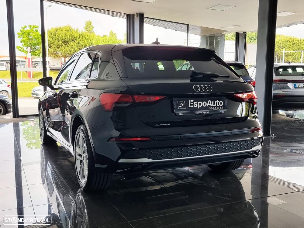 Audi A3 Sportback 30 TFSI Advanced - 4