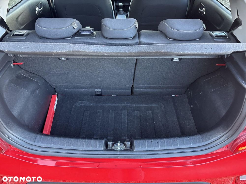 Kia Picanto 1.2 L - 26