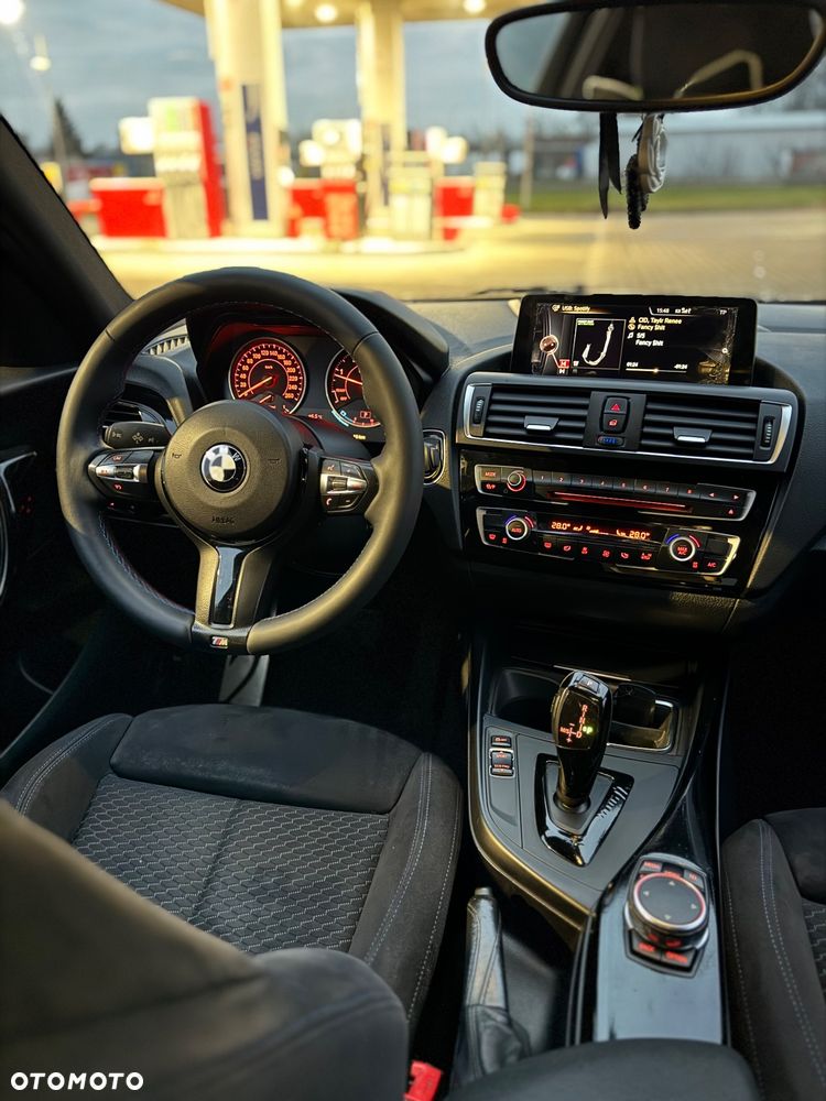 BMW Seria 1 120d xDrive Sport-Aut M Sport - 7