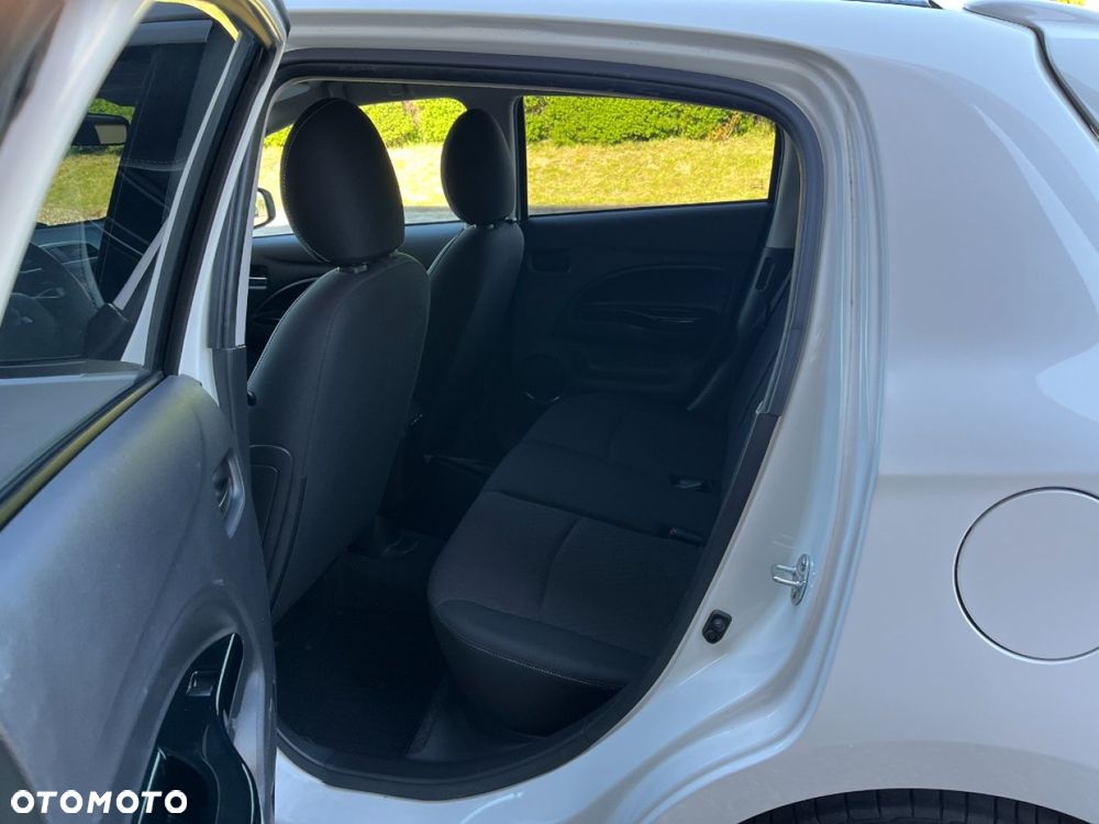 Mitsubishi Space Star 1.2 AS&G Instyle CVT - 18