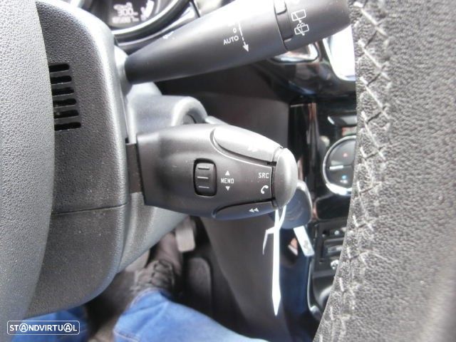 Citroën DS3 1.6 e-HDi So Chic 95g - 21