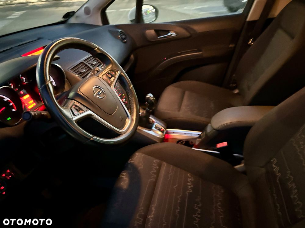 Opel Meriva - 12