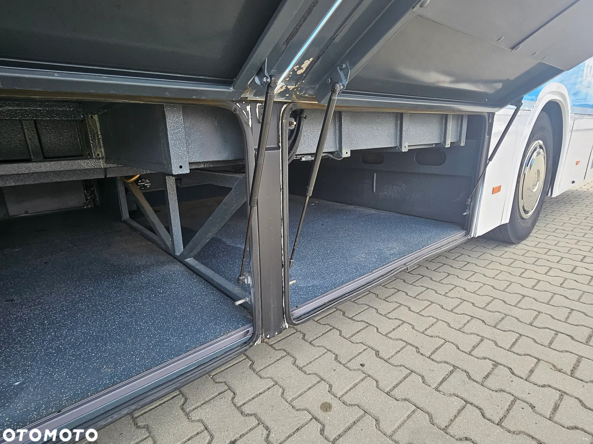 Temsa TOURMALIN LIGHT 13 / SPROWADZONA / EURO 5 / 64 MIEJSCA + 12 - 18