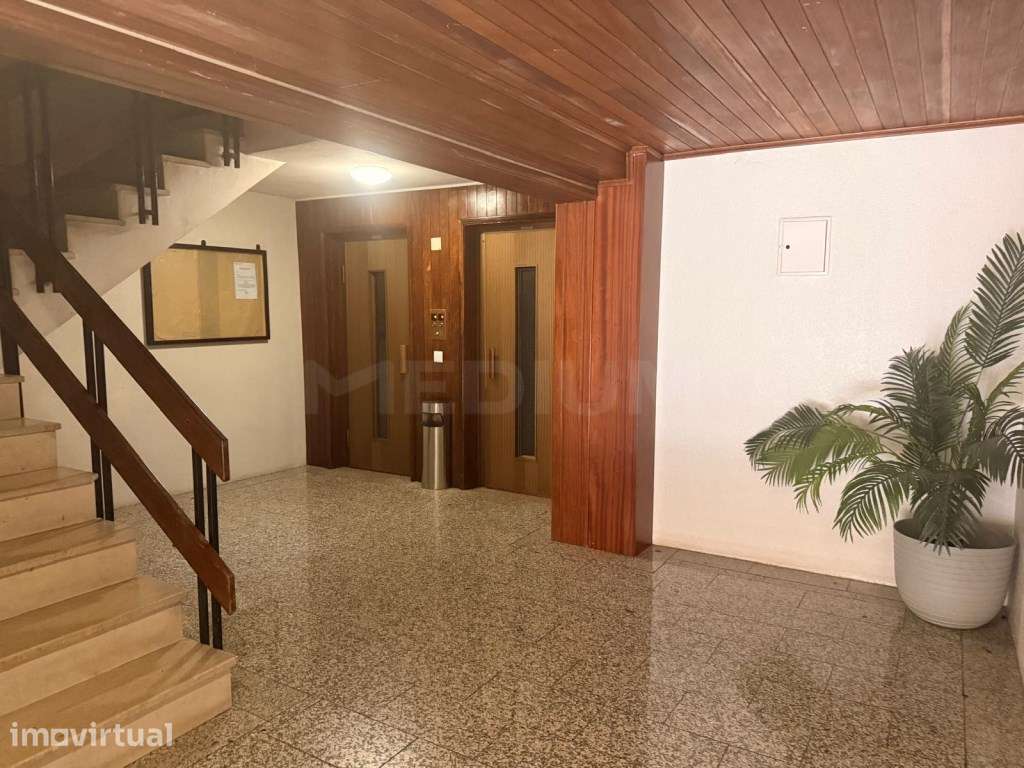 Apartamento T3 no centro da cidade - Grande imagem: 2/21