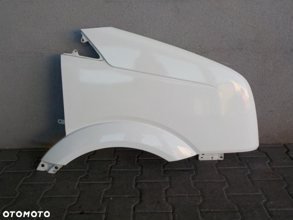 VW CRAFTER BŁOTNIK PRAWY PRZÓD BEZ RDZY LB9A - 1