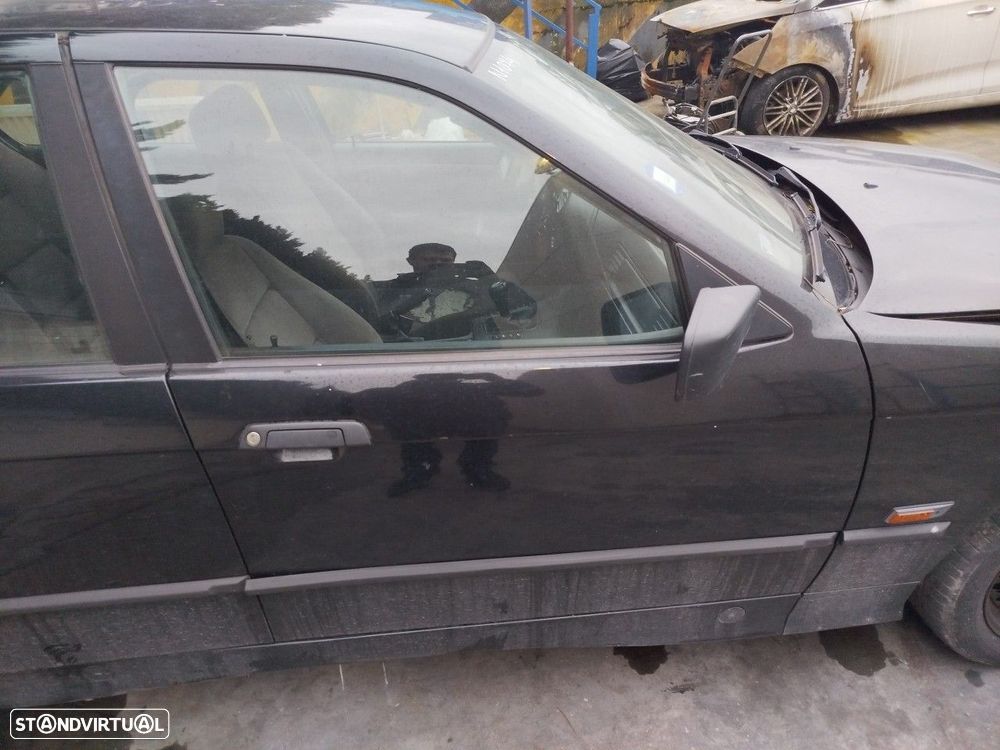 Porta frente direita BMW 3 (E36) - 1