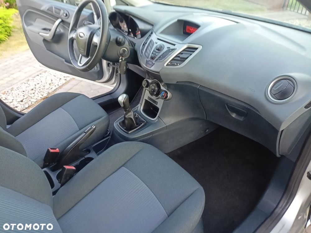 Ford Fiesta 1.25 Viva - 13