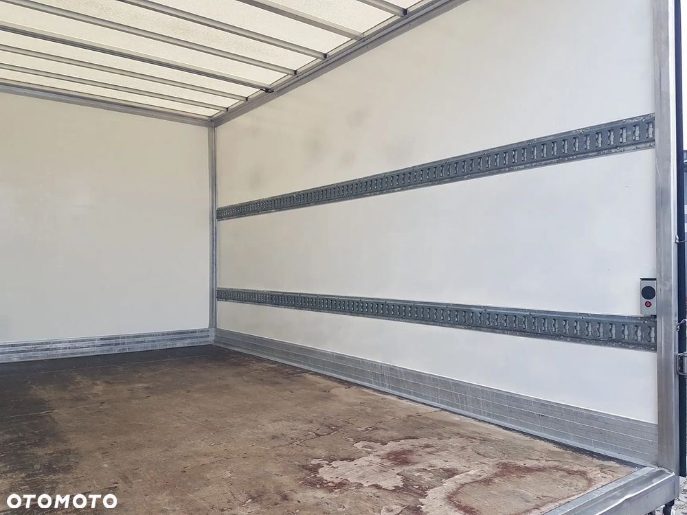 Renault MASTER KONTENER 8EP 4,21x2,23x2,22 KLIMA MANUAL KRAJOWY 6-BIEGÓW - 20