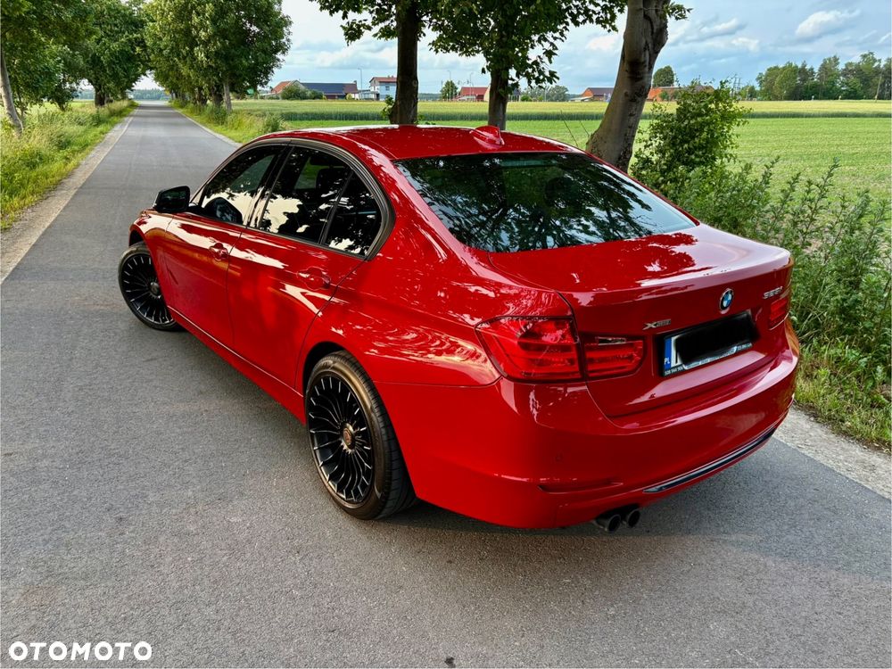 BMW Seria 3 328i xDrive Sport-Aut Sport Line - 7