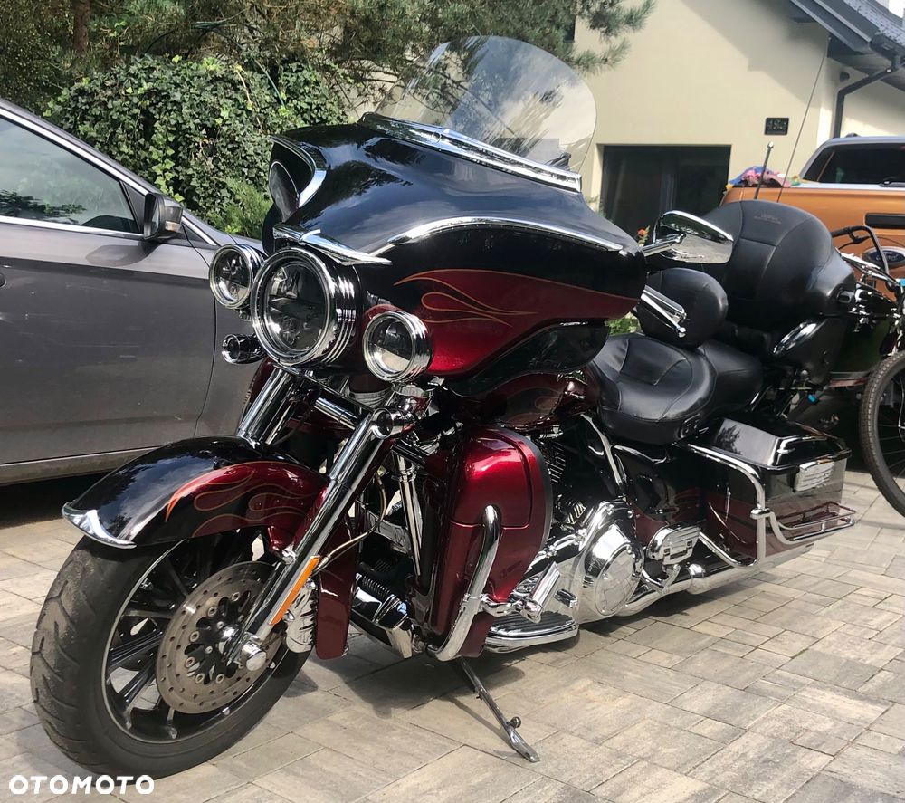 Harley-Davidson FLHTCU Ultra - 4