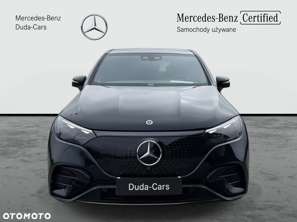 Mercedes-Benz EQE - 7
