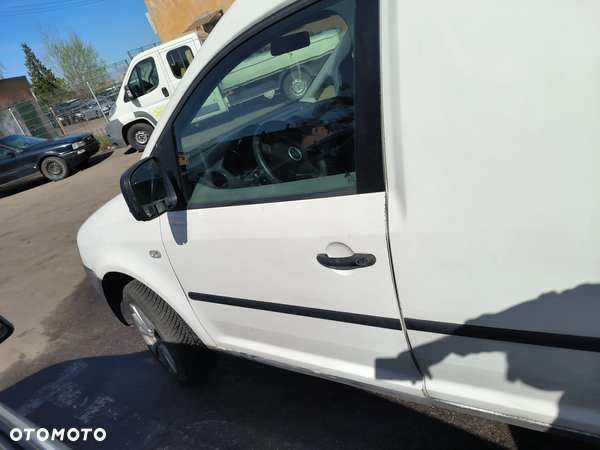 Drzwi lewe przednie Volkswagen Caddy III LB9A 03-10