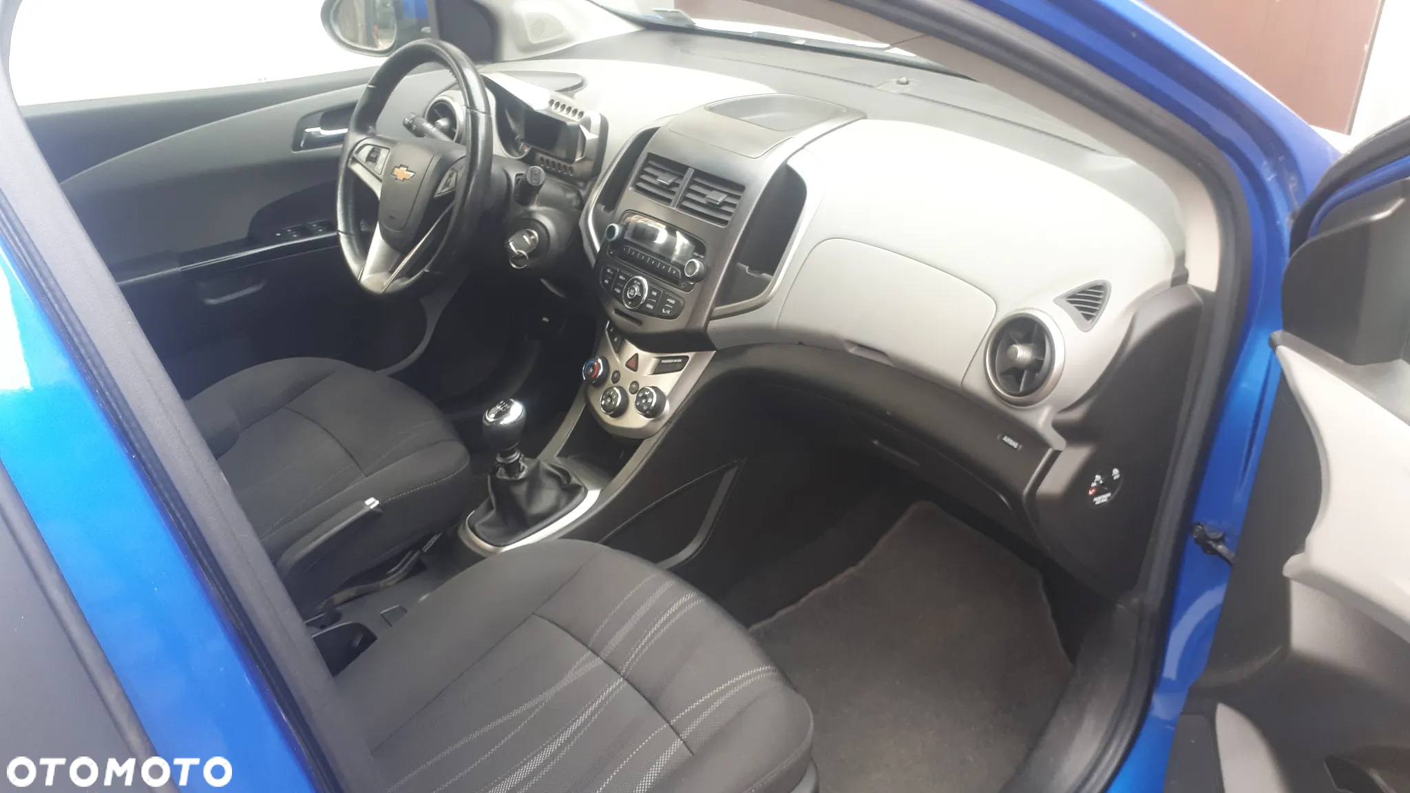 Chevrolet Aveo 1.6 LTZ - 13