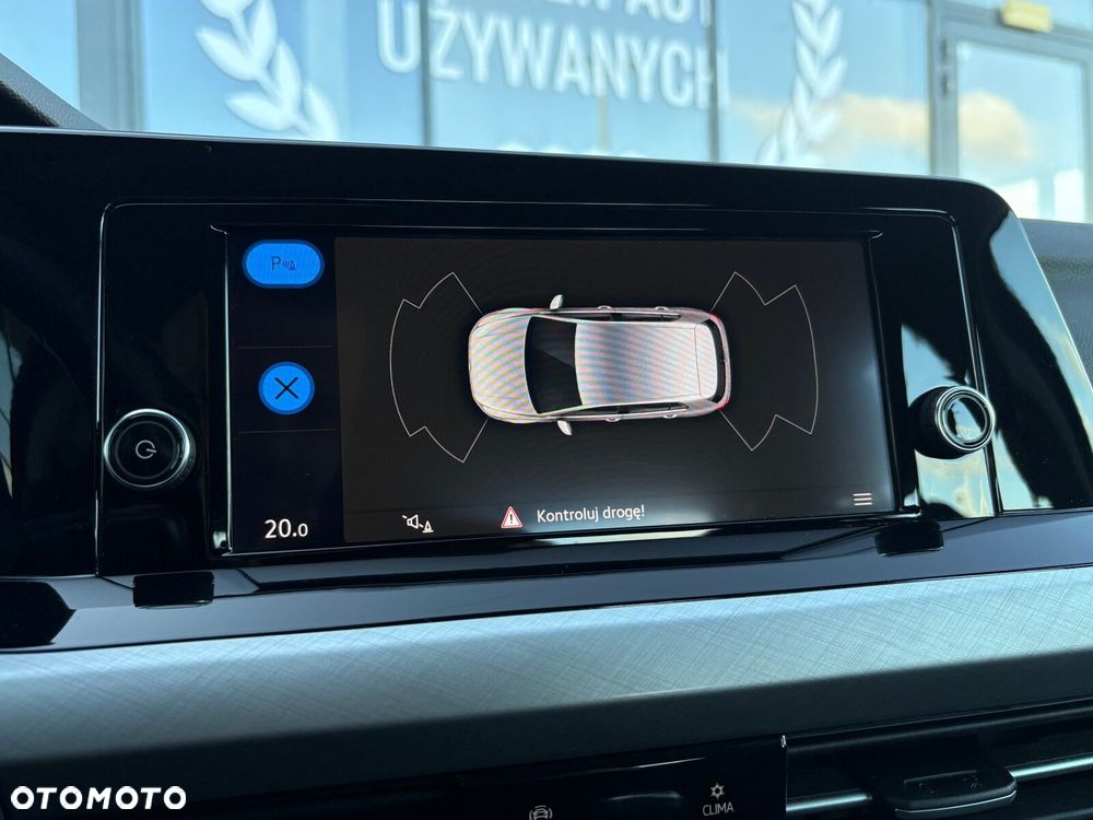 Volkswagen Golf - 28