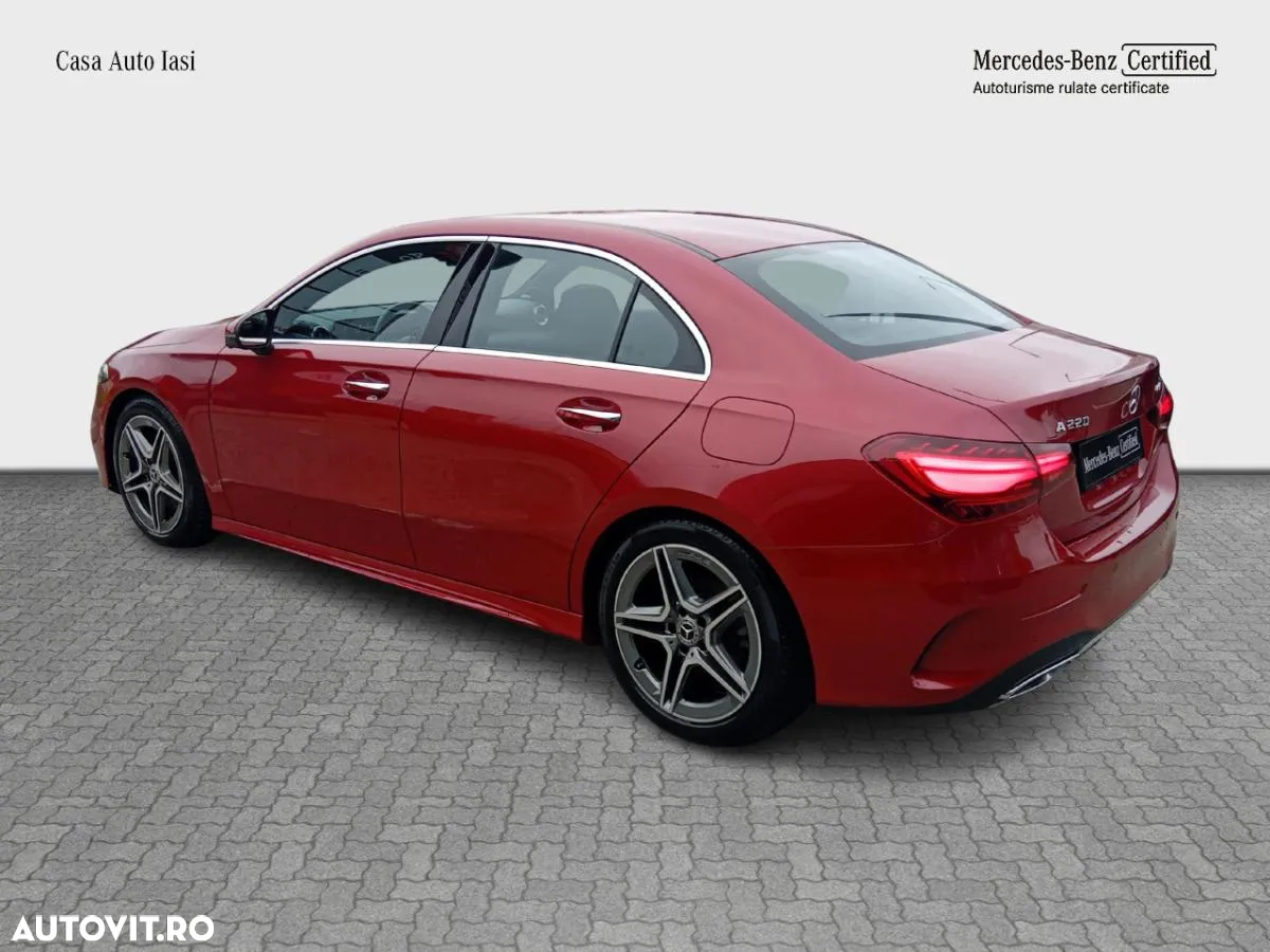 Mercedes-Benz A 220 4MATIC Aut. - 4