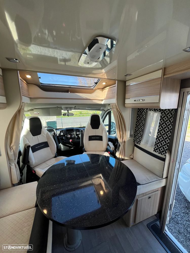 Florium Mayflower Black Pearl 70 - 16