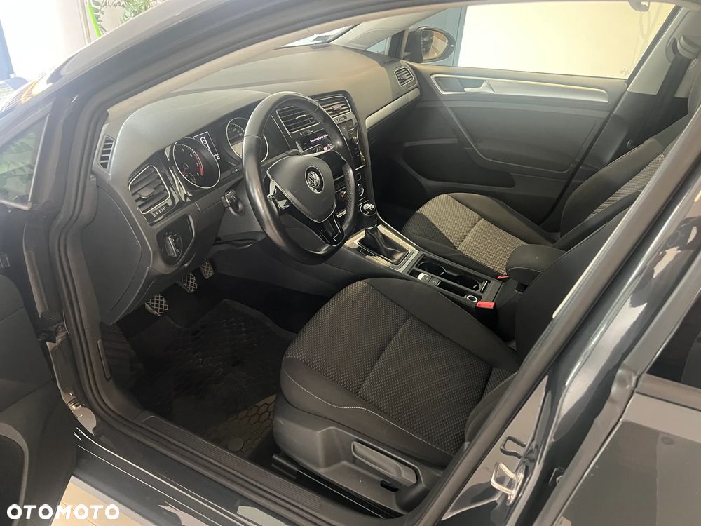 Volkswagen Golf 1.0 TSI Trendline - 9