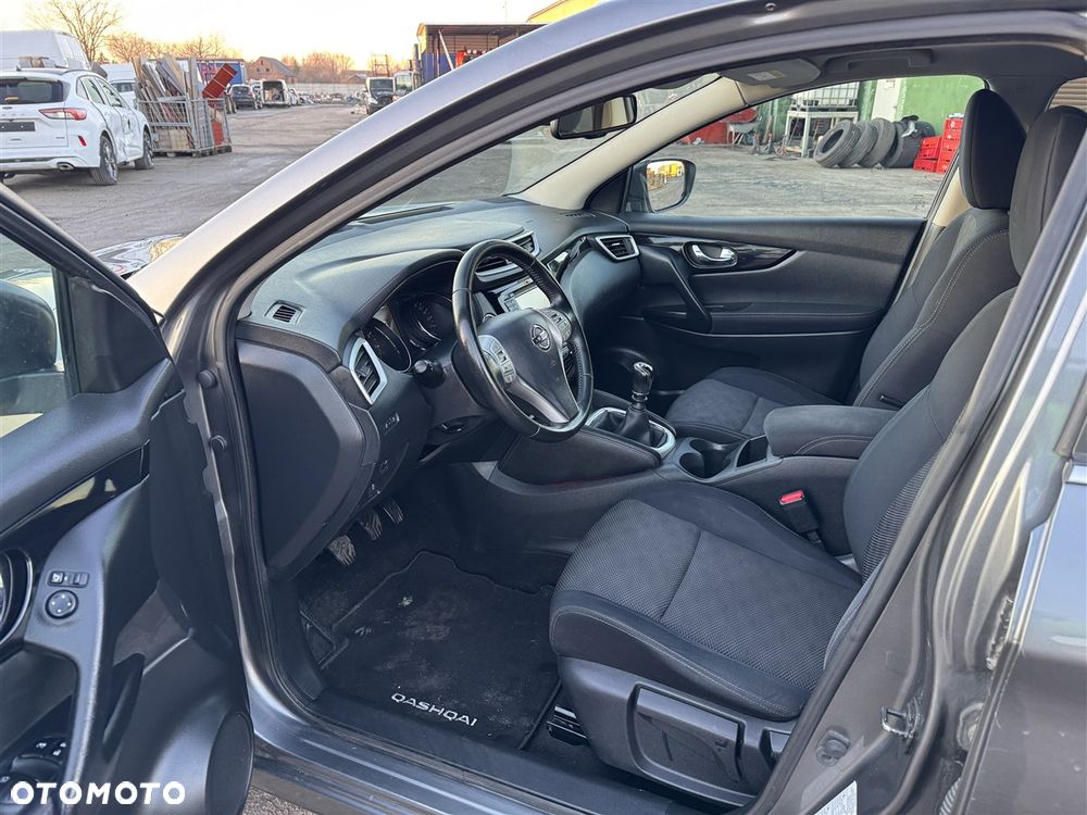 Nissan Qashqai - 16