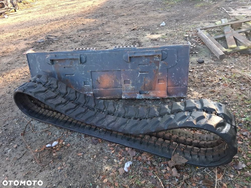 Gąsienica kubota u 25 - 2