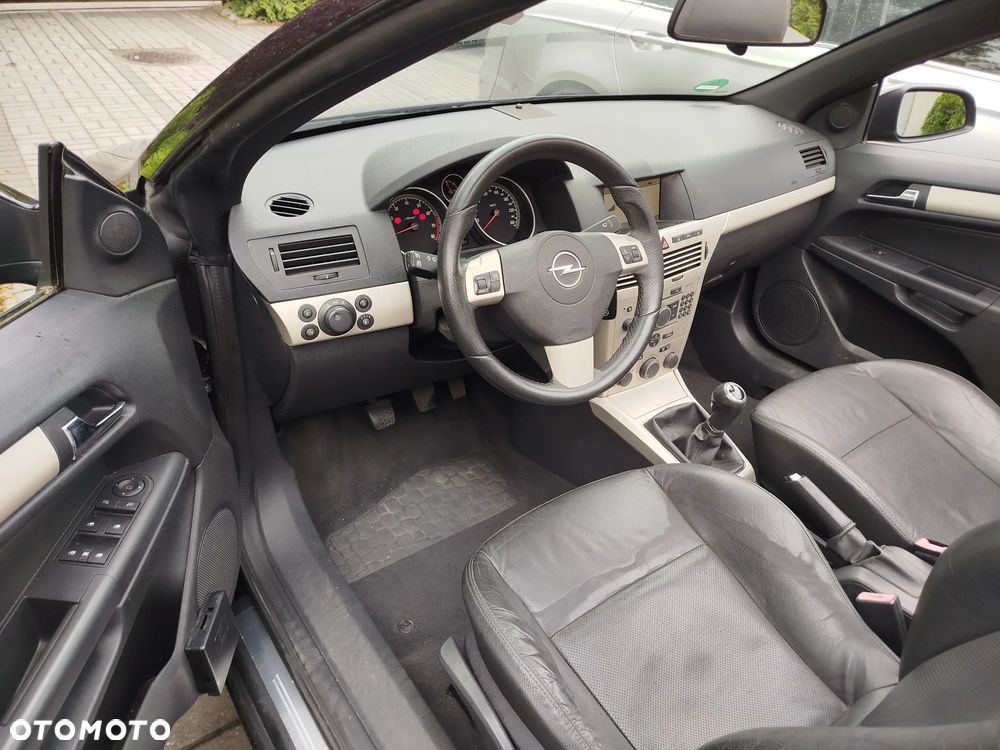 Opel Astra 1.8 Cosmo - 9