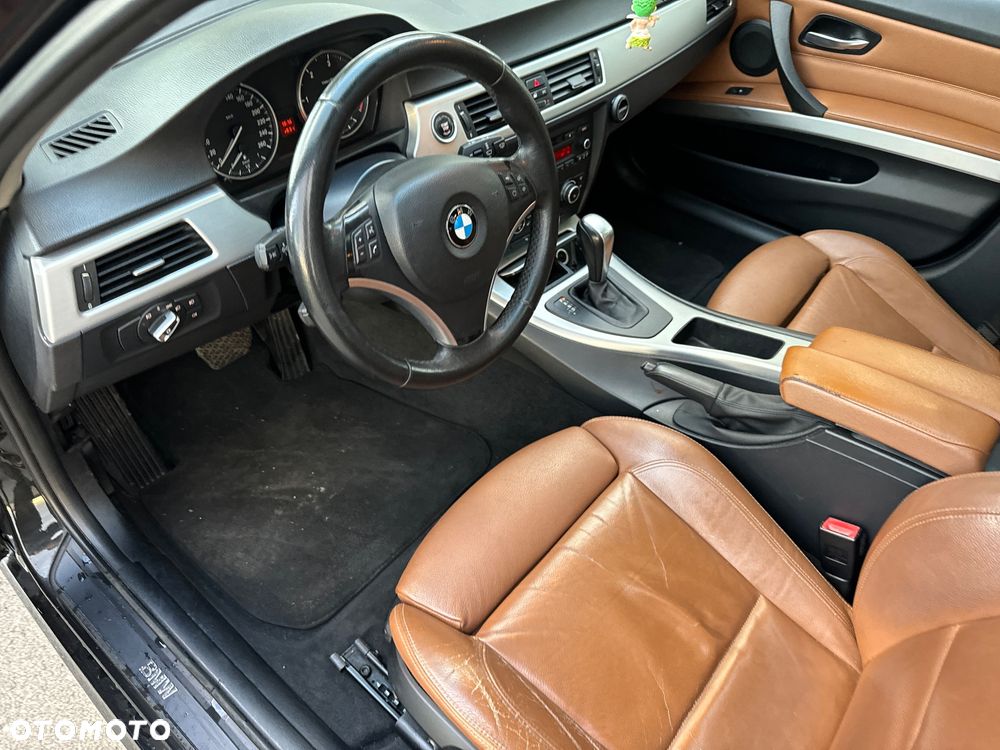 BMW Seria 3 - 23