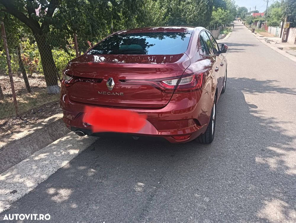 Renault Megane 2019 photo 3