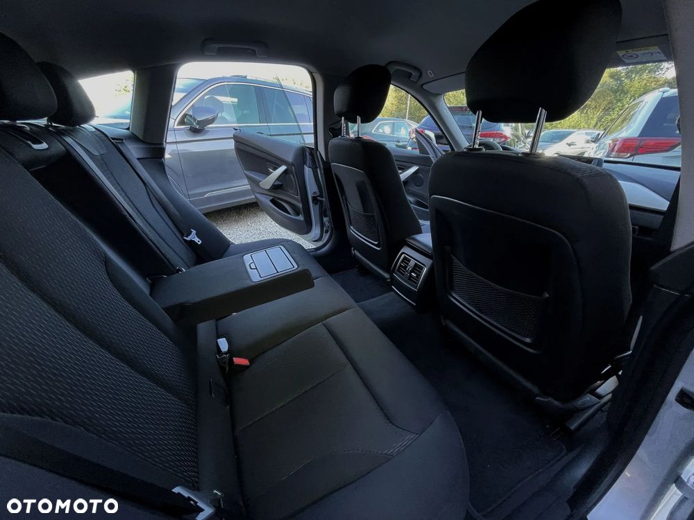 BMW 3GT 320d Advantage sport - 17