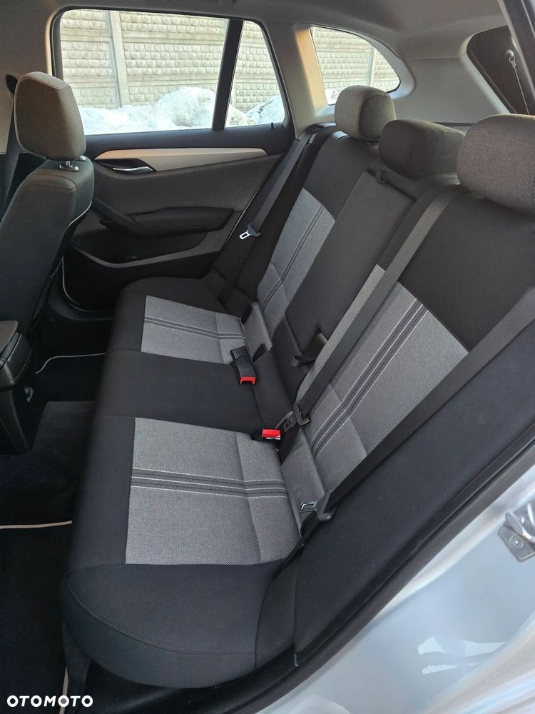 BMW X1 sDrive20i xLine - 7