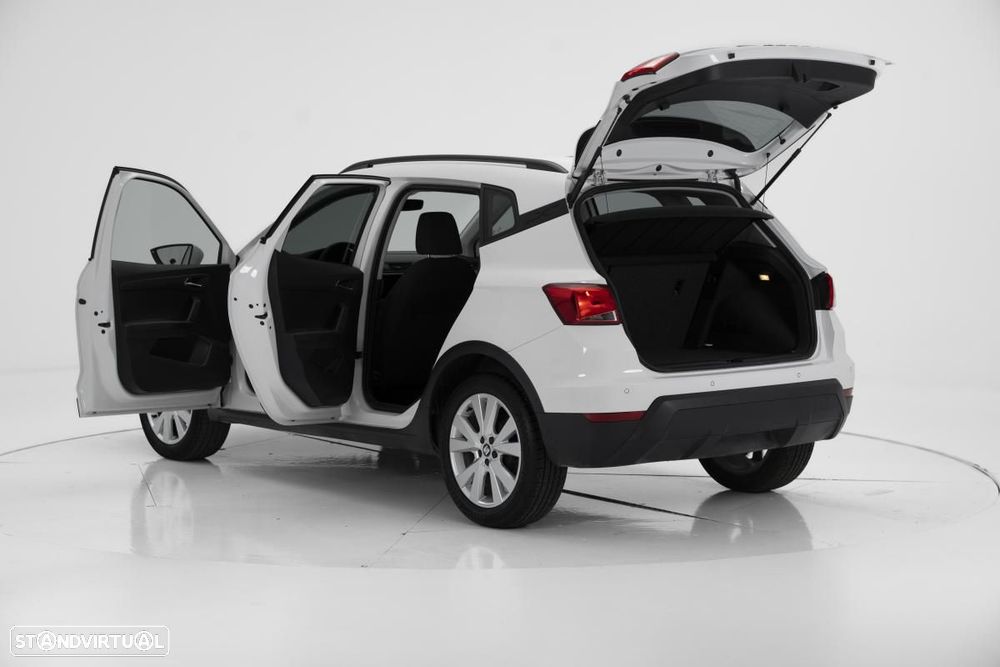 SEAT Arona - 6