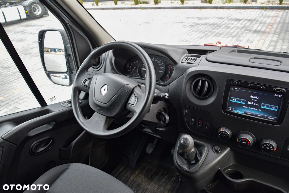 Renault MASTER / L3H2 / 2.3 - 150 KM / 3 OSOBY / DOSTAWCZE / BLASZAK / DUŻY WYŚWIETLACZ / KLIMA / TEMPOMAT / KAMERA COFANIA / HAK / SPROWADZONY - 29