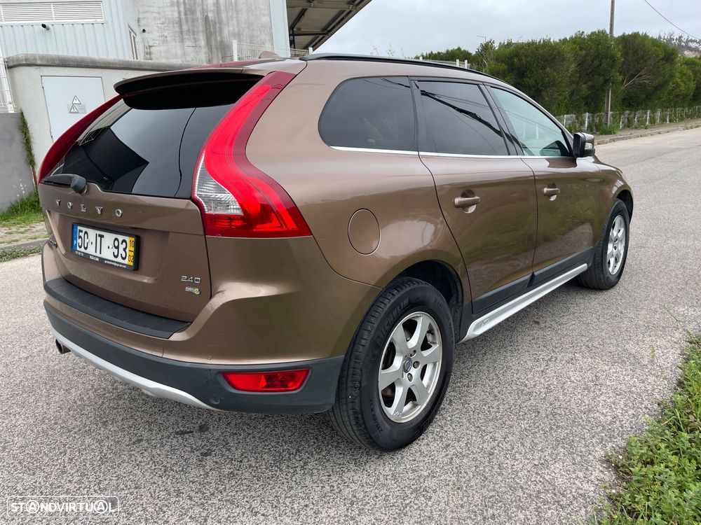 Volvo XC 60 2.4 D Drive - 3