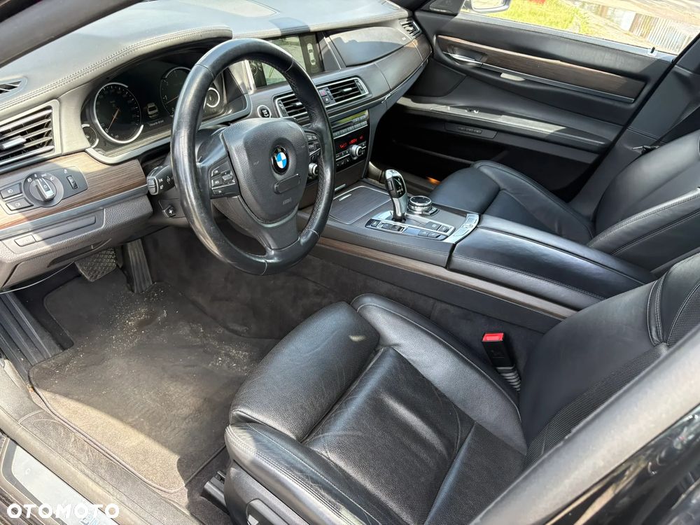 BMW Seria 7 730d - 9