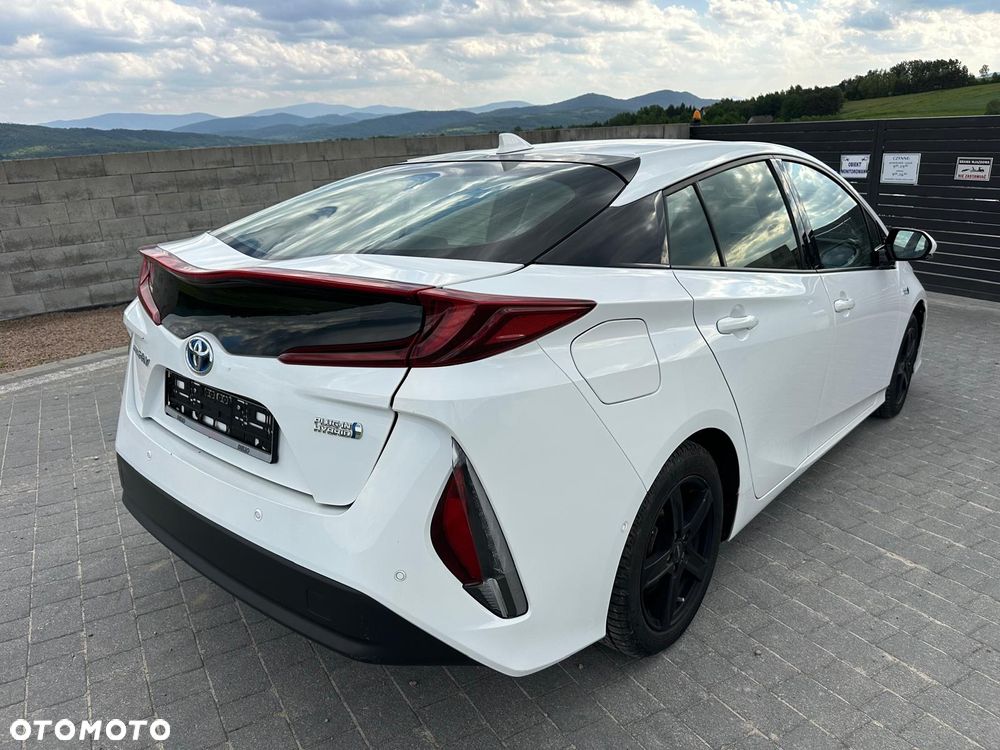 Toyota Prius 1.8 Hybrid Executive - 4