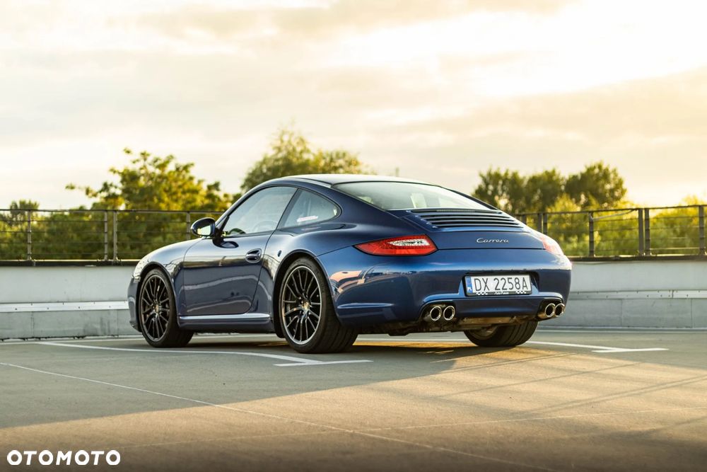 Porsche 911 Carrera PDK - 24