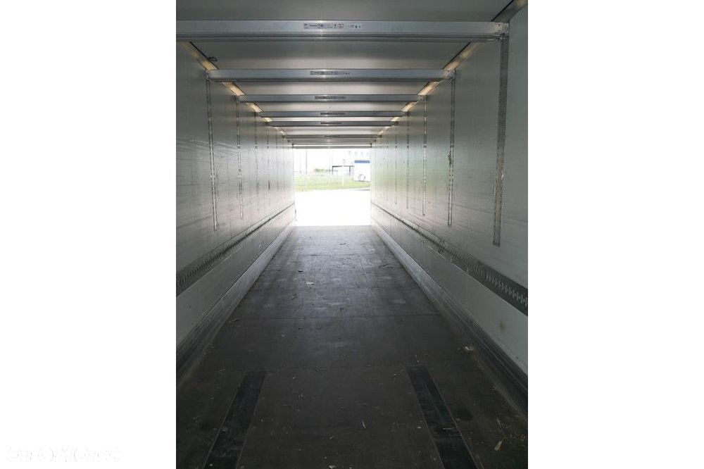 Krone Trailer Van Light Insulated Double deck Straight - 12