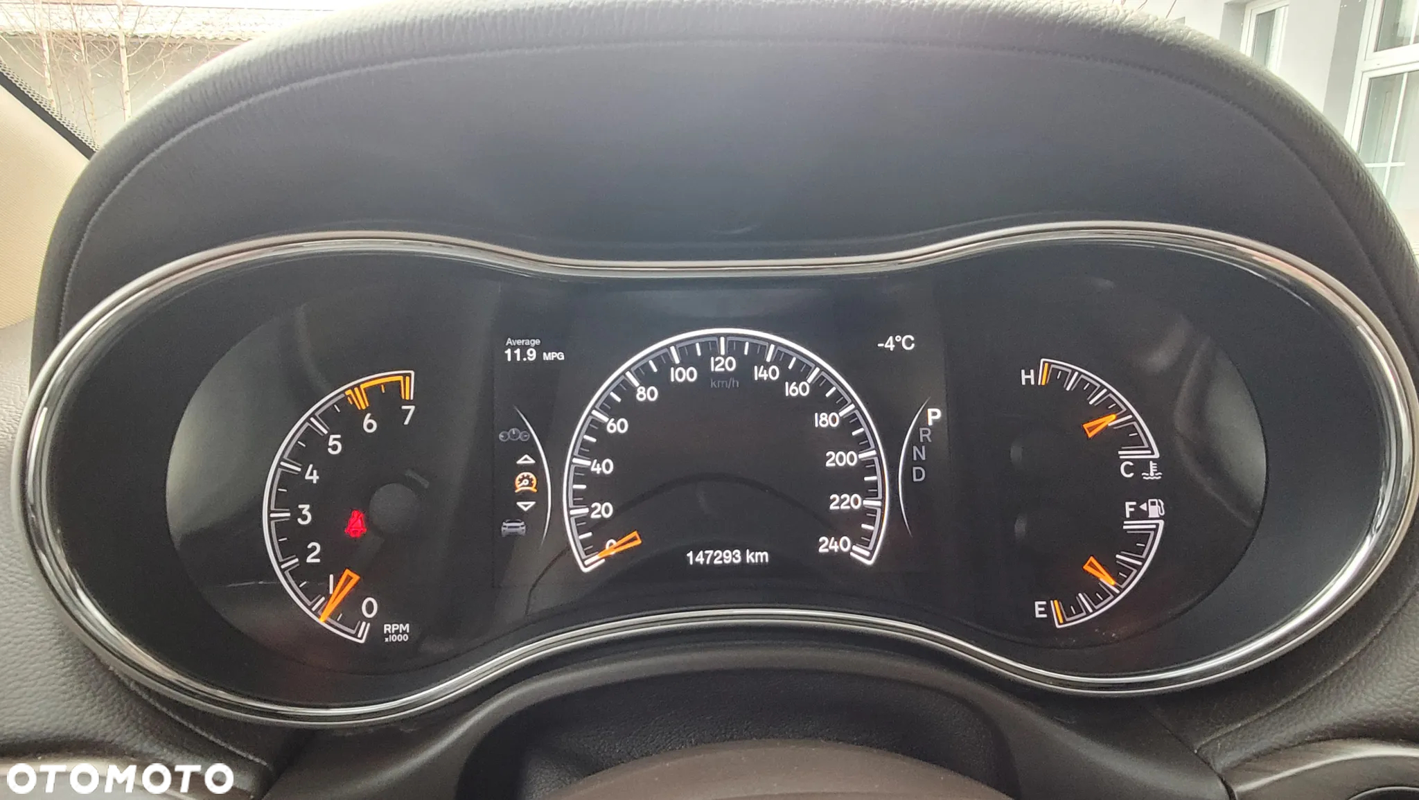 Jeep Grand Cherokee 5.7 V8 HEMI Overland - 14