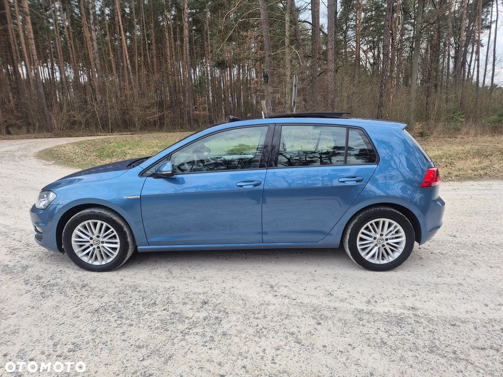 Volkswagen Golf - 5