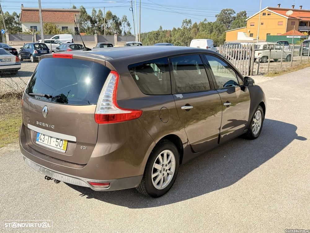 Renault Grand Scénic 1.5 dCi Bose Edition 7L - 19