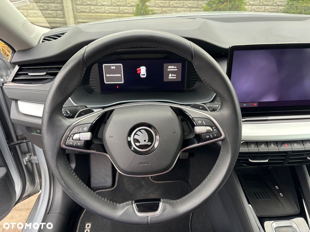 Skoda Octavia 2.0 TDI DSG Ambition - 22