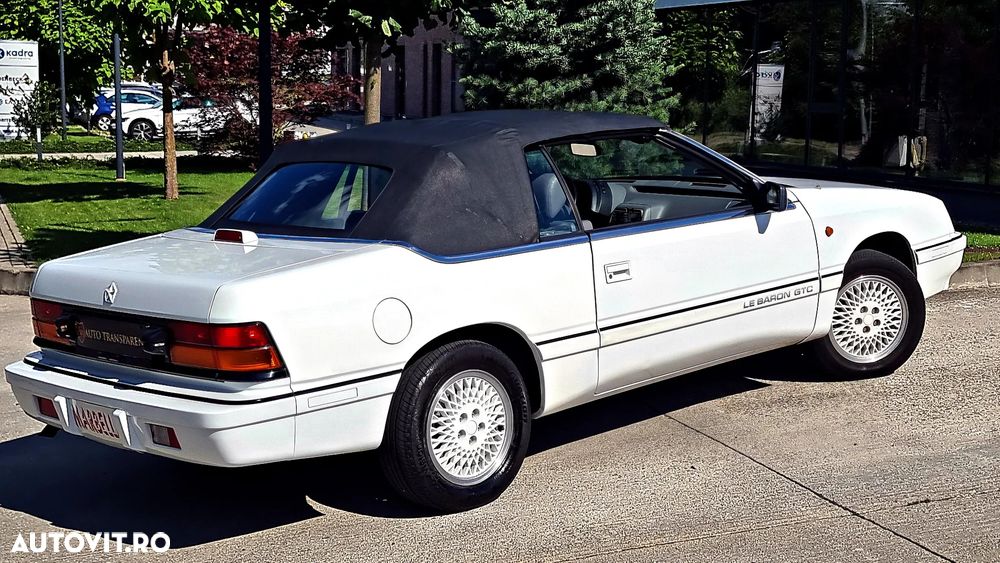 Chrysler Le Baron - 24