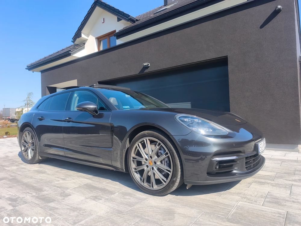 Porsche Panamera - 13