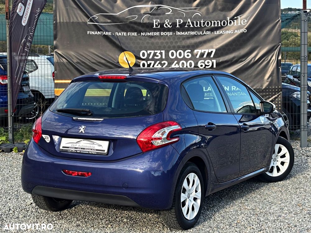 Peugeot 208 PureTech 110 Stop & Start Tech Edition - 4