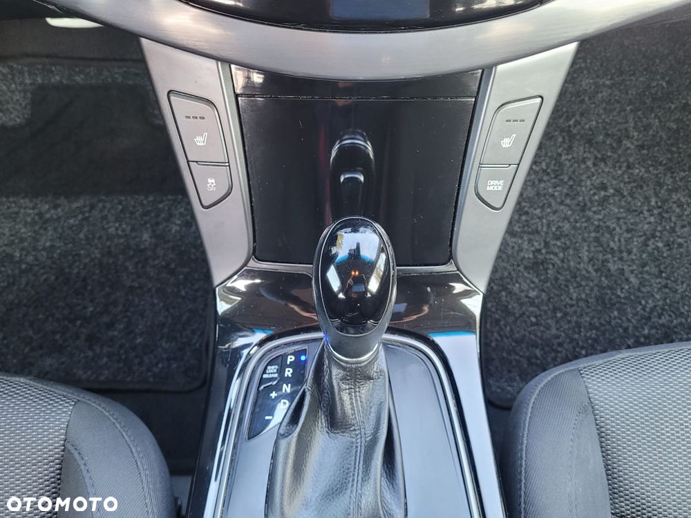 Hyundai i40 Kombi blue 1.7 CRDi DCT Premium - 23