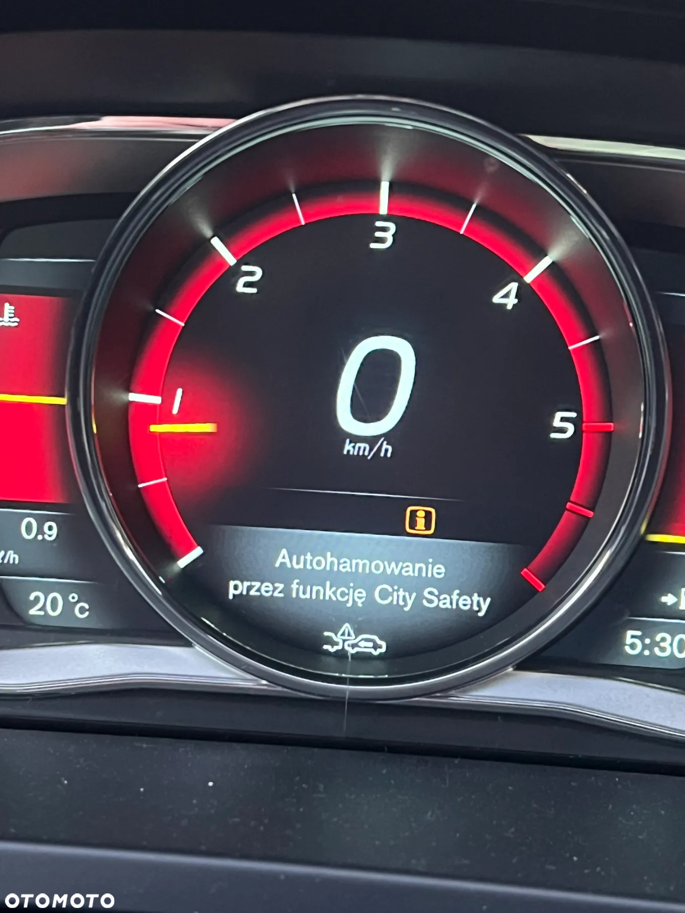 Volvo V60 D4 Drive-E Momentum - 14