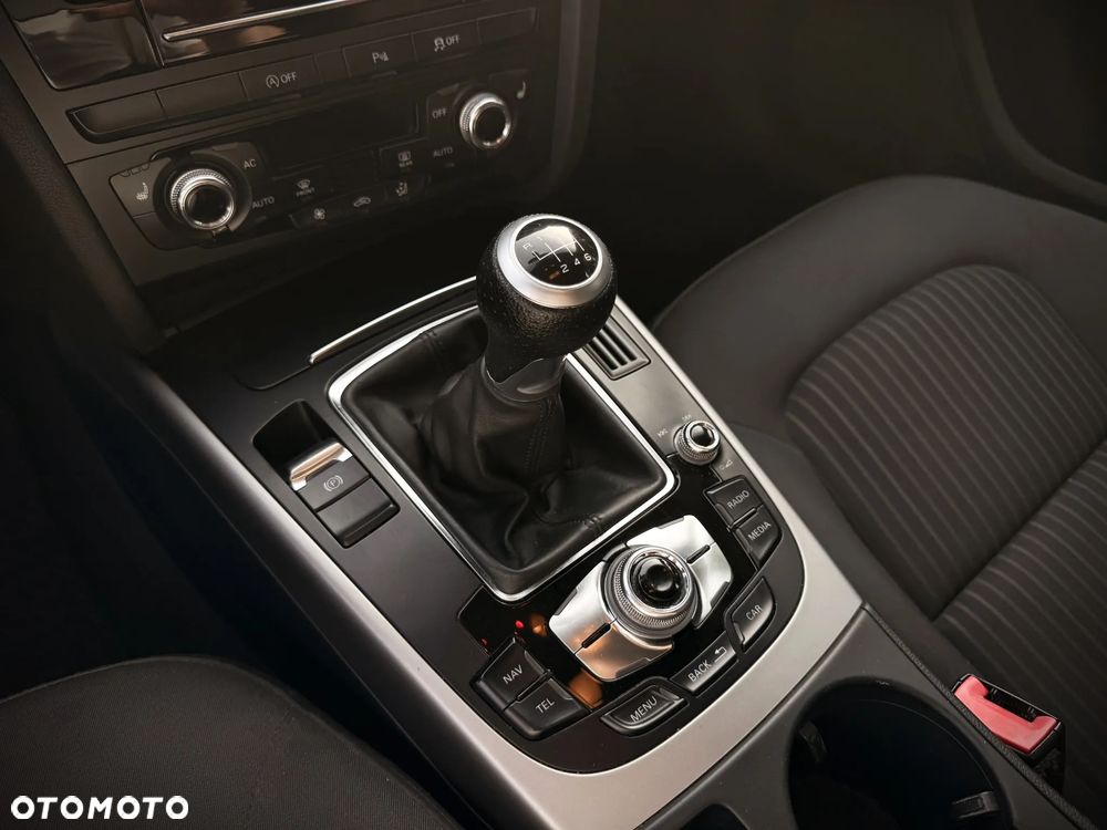 Audi A4 Avant 2.0 TDI - 13