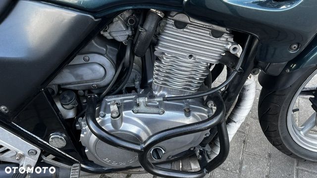 Honda CB - 9