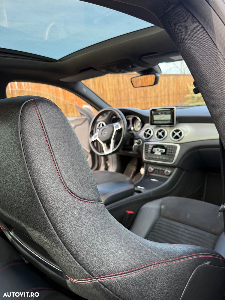 Mercedes-Benz CLA 220 d 7G-DCT AMG Line - 3