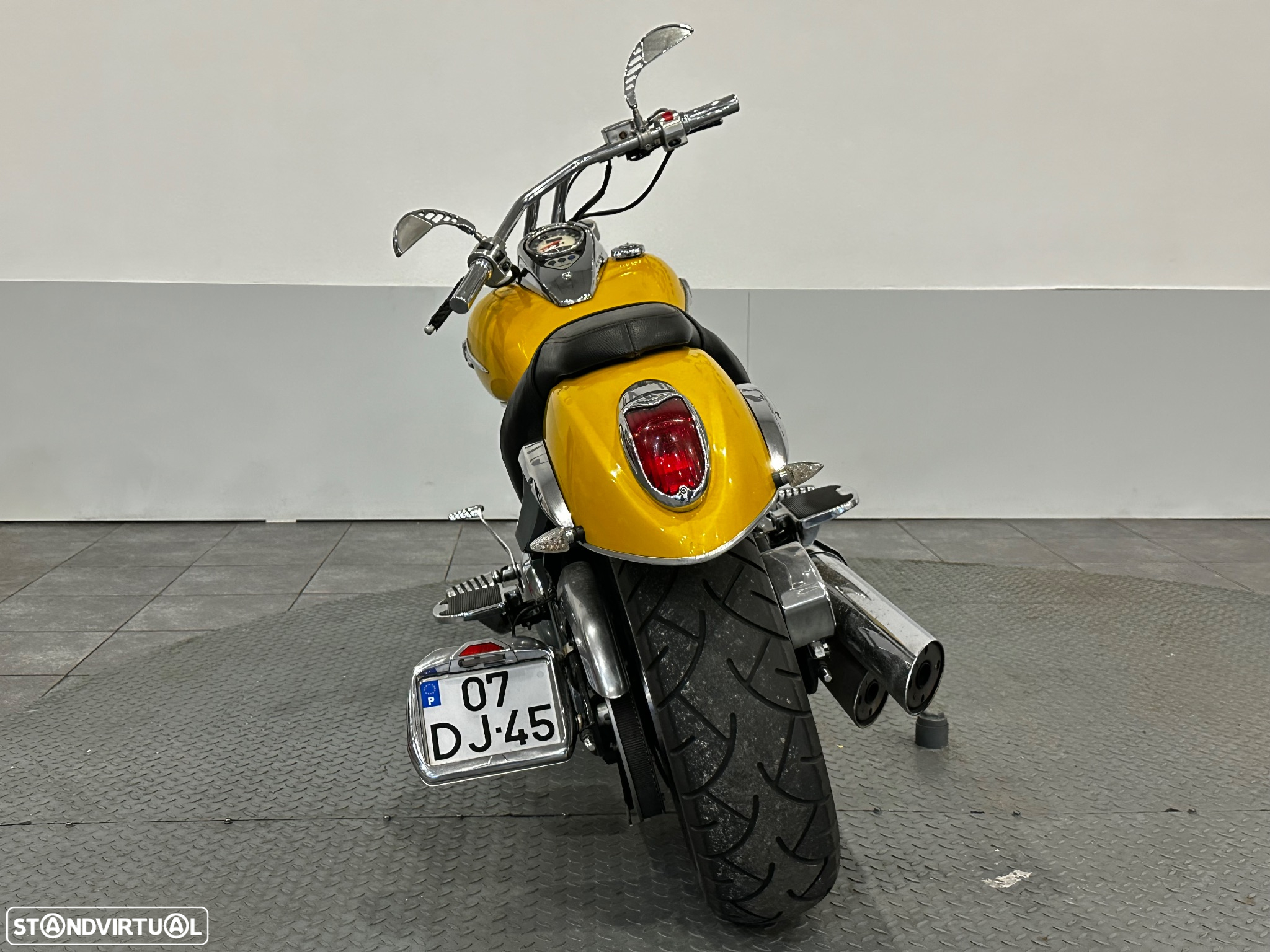 Kawasaki VN CUSTOM - 5